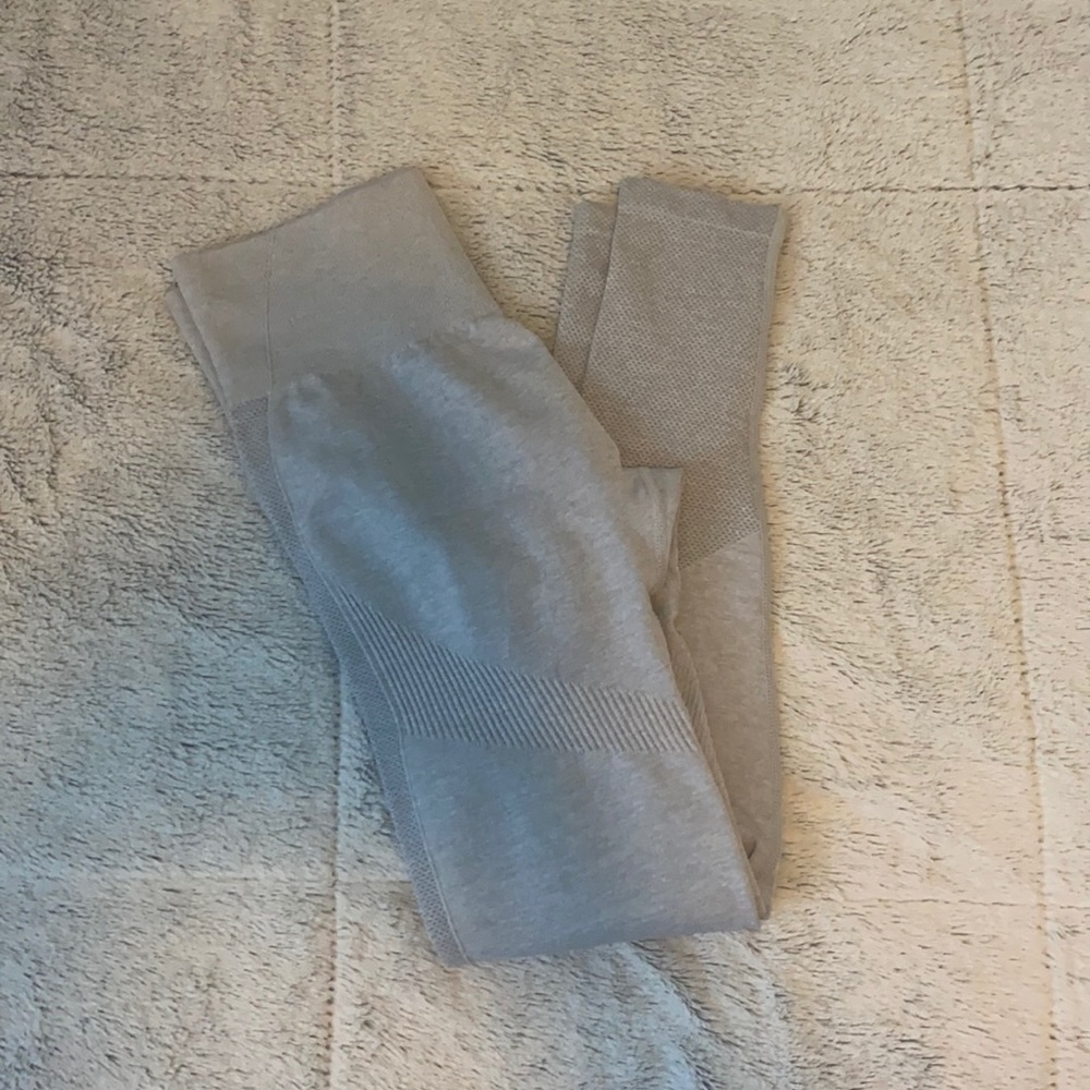 Seamless leggings